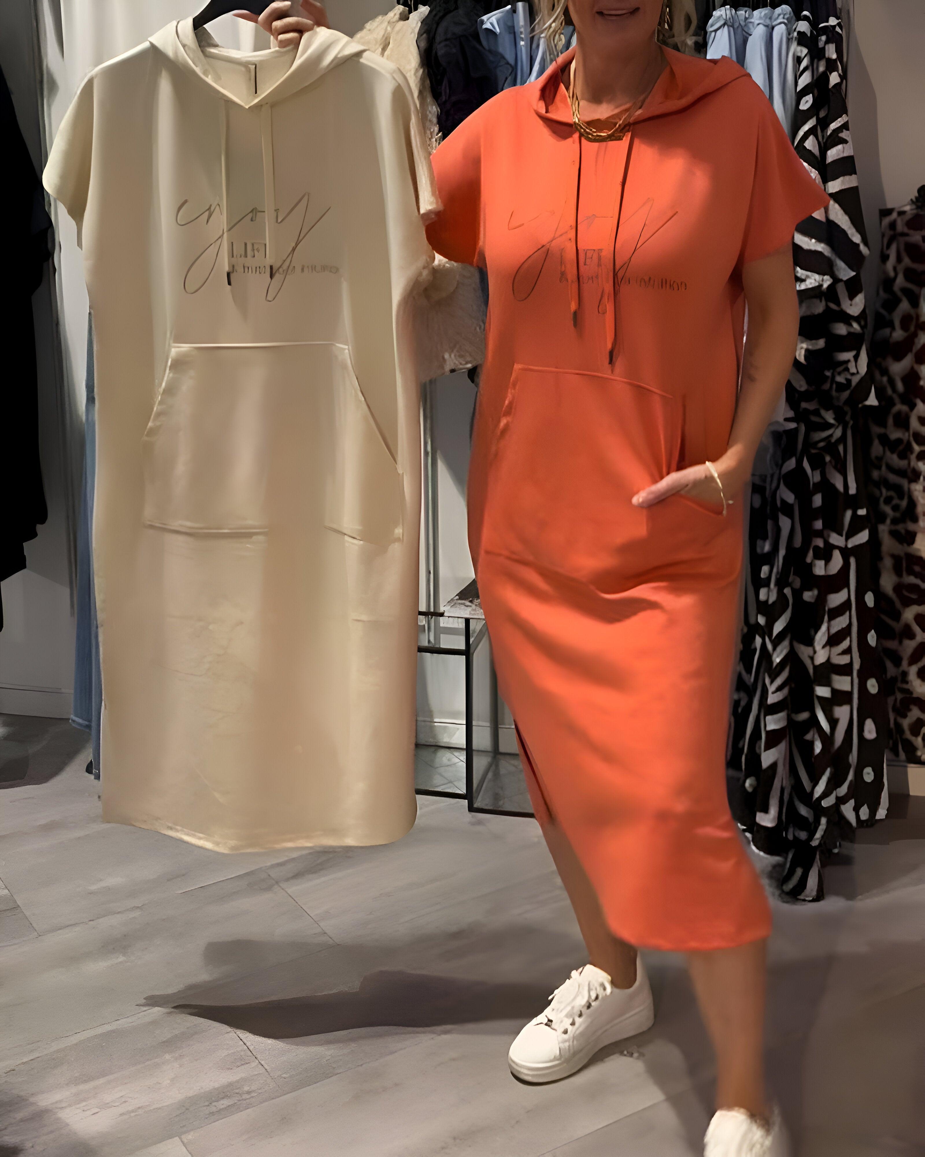 Sigrid™ | Uformell kjole med hette